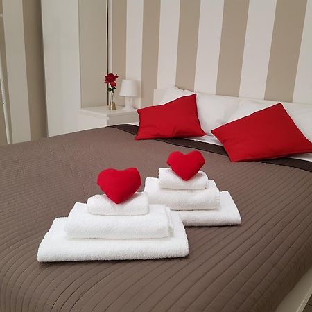 Bsuites Apartment Падуя Экстерьер фото